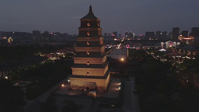 中国著名的大雁塔鸟瞰图视频素材
