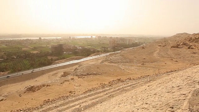 从沙丘/开罗/埃及俯瞰开罗视频下载