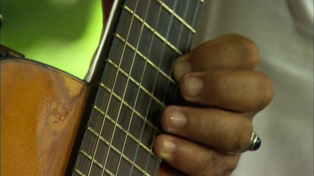 ECU, TU，弹吉他的人，古巴视频素材
