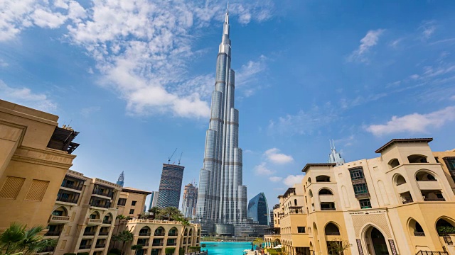 TL WS迪拜天际线与露天市场Al Bahar和迪拜喷泉视频素材