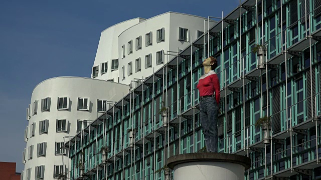 WDR广播大楼和Neuer Zollhof, Düsseldorf，北莱茵威斯特伐利亚，德国视频下载