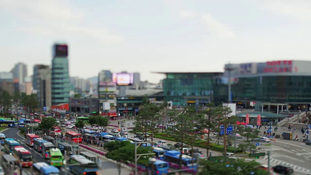 汉城站公交换乘中心和中固汉城站视频素材