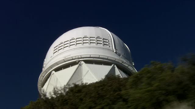 佛瑞德劳伦斯惠普尔天文台大楼在霍普金斯山，阿马多，美国亚利桑那州视频下载