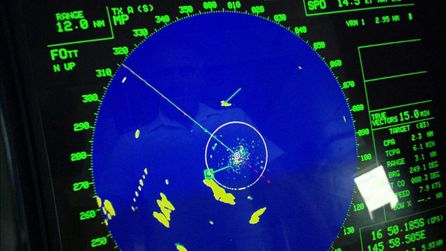 在澳大利亚昆士兰凯恩斯，CU雷达追踪多艘船视频素材