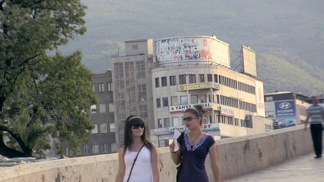 马其顿斯科普里市中心的马其顿街道视频下载
