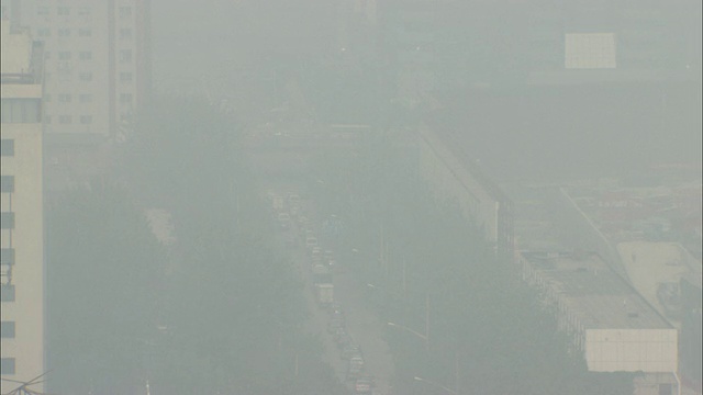 雾霾天气下的北京，中国北京视频下载