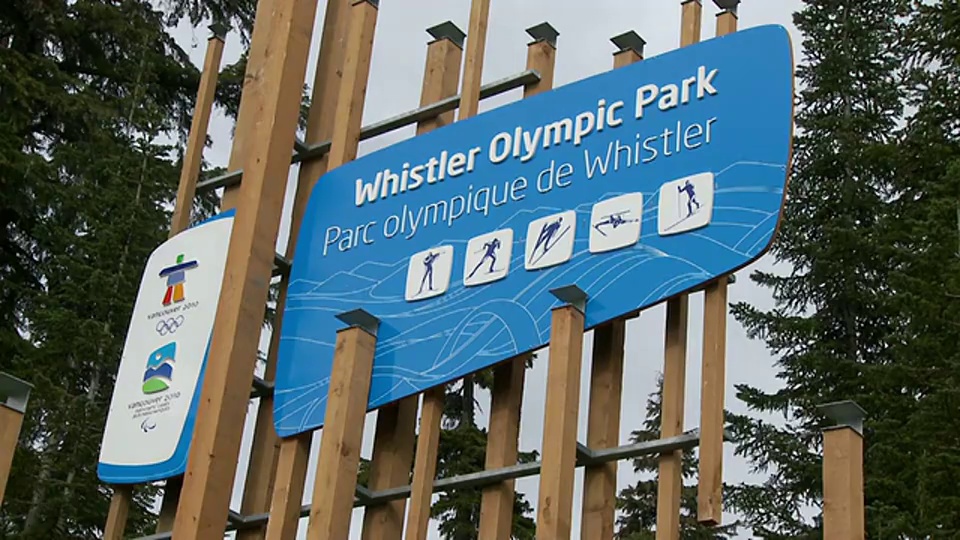 加拿大不列颠哥伦比亚省惠斯勒奥林匹克公园欢迎标志视频素材