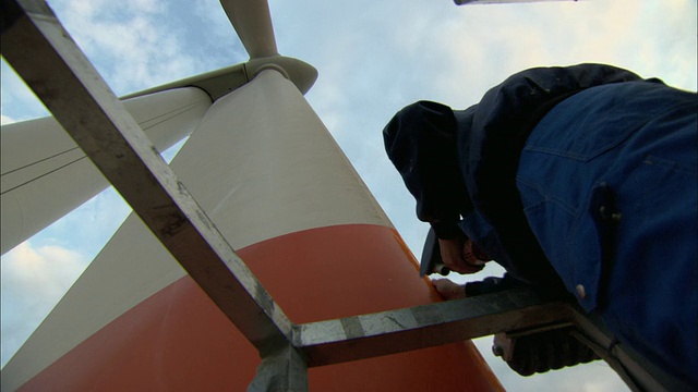 MS LA风力机叶片平台维修技师/德国帕德伯恩视频下载