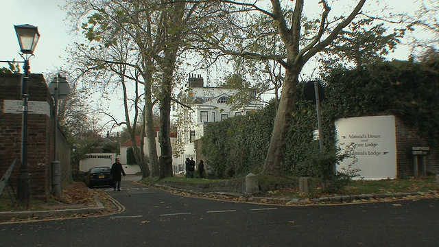 英国汉普斯特德/伦敦的住宅景观。视频素材