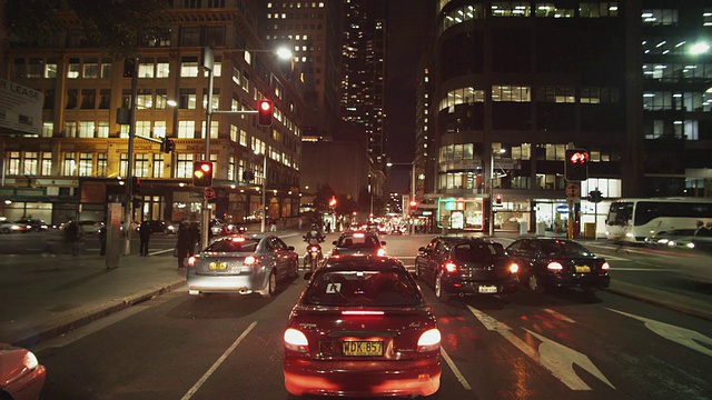 WS POV T/L沿着牛津街/悉尼，新南威尔士，澳大利亚视频素材