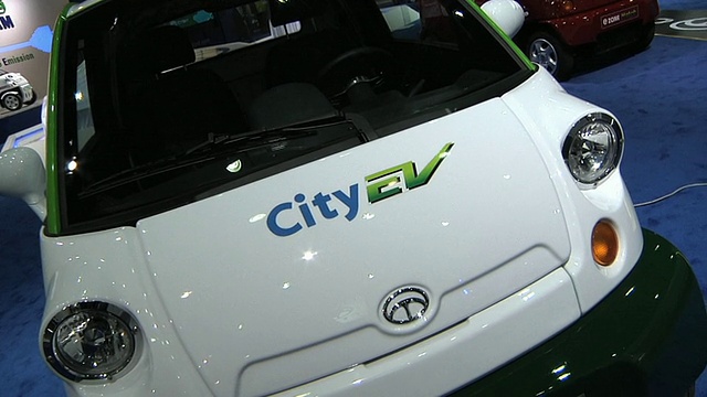 cutu CT&T eZone City2，一款电动汽车，在2010年底特律汽车展/美国密歇根州底特律展出视频下载