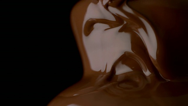 SLO MO CU TD Studio拍摄的巧克力喷泉视频下载