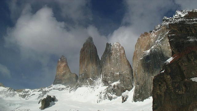 美丽的雪山/蓬塔阿里纳斯，智利视频下载