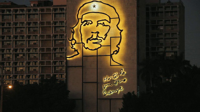 古巴哈瓦那革命广场WS Building with Che Guevara视频下载