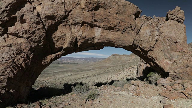 阿根廷巴塔哥尼亚的石拱门视频素材