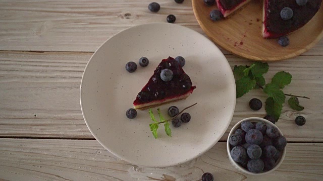 自制蓝莓奶酪蛋糕视频素材
