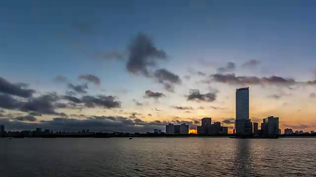 上海西岸的日出视频下载