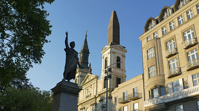 布达佩斯的Petofi Sandor雕像视频下载