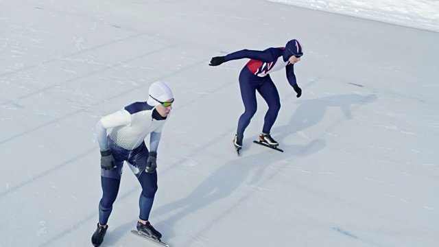运动员开始速度滑冰比赛视频下载