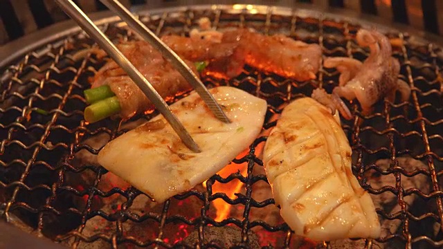 4K:日式火烤牛肉。视频素材