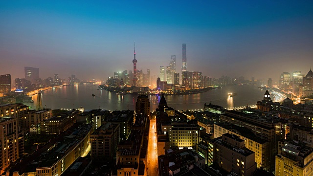上海的现代城市景观和天际线视频素材
