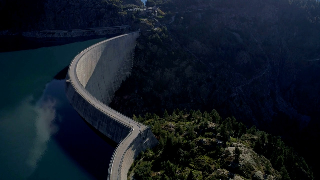 艾姆松坝横向进近-空中4K视频素材