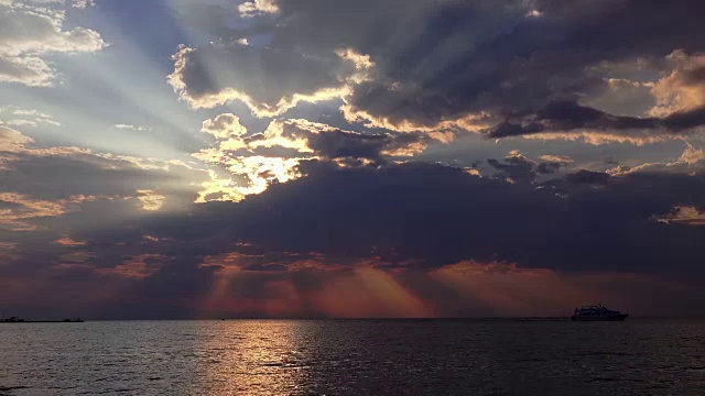 希腊海滩上的日落视频素材