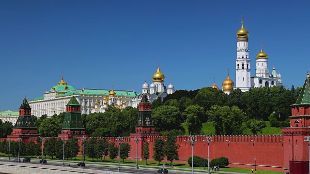 莫斯科河，克里姆林宫，大天使大教堂，伊凡钟楼，莫斯科，俄罗斯视频下载