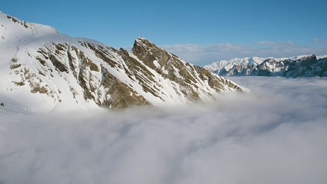 瑞士温根，云中雪山视频素材