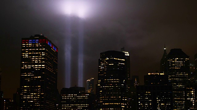 曼哈顿纪念全景塔的光9/11视频下载