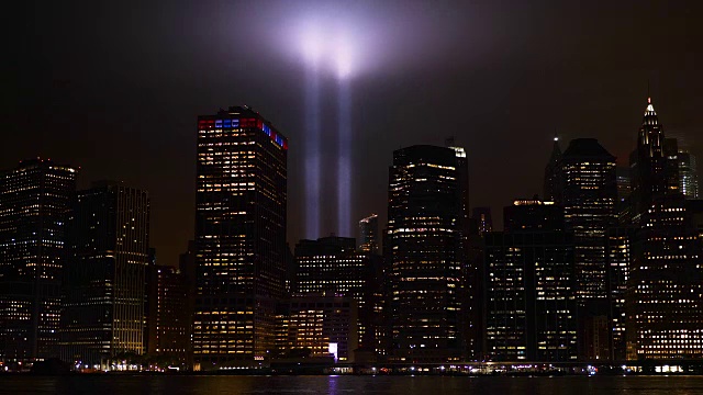 曼哈顿纪念全景塔的光9/11视频素材