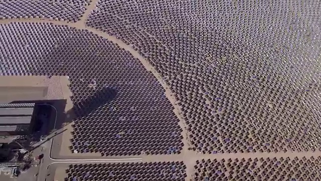 太阳能农场视频素材