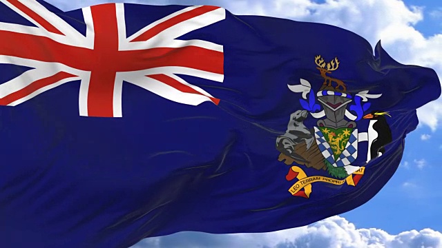 在南乔治亚和南桑威奇岛的蓝天下挥舞着旗帜视频下载