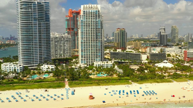 风景优美的无人机镜头美国佛罗里达迈阿密海滩视频素材