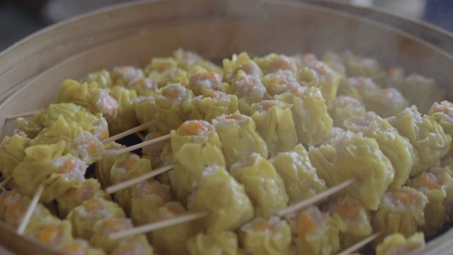 竹篮蒸馒头中国小吃视频素材