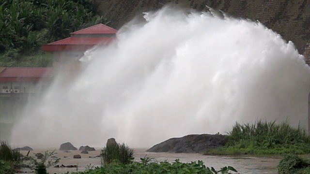大坝的水超级慢动作视频素材