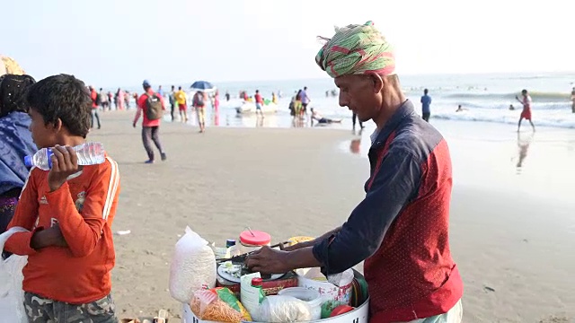 孟加拉国孟加拉湾的考克斯巴扎尔海滩视频下载