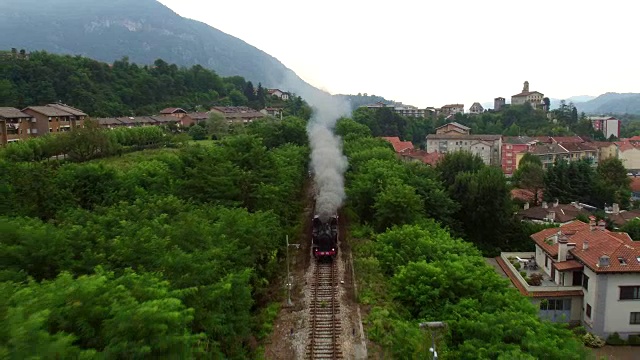 Borgosesia的老式机车视频下载