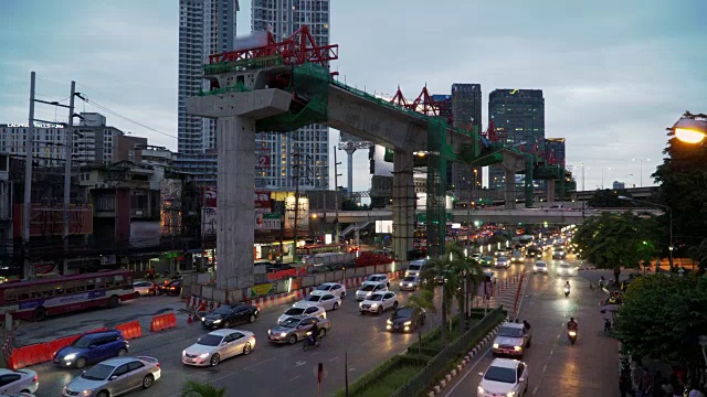 黄昏时分曼谷的交通堵塞视频素材