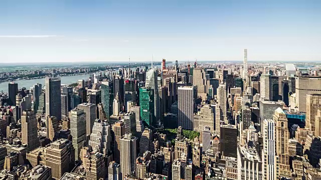 T/L WS HA ZI鸟瞰图曼哈顿阳光，纽约市视频素材