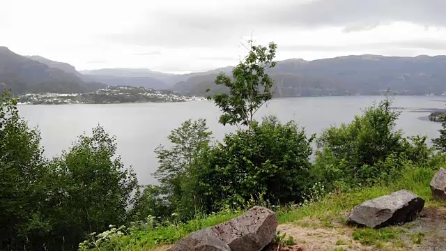 鸟瞰图。挪威的Saudafjord峡湾景观视频素材