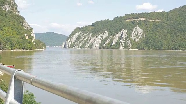 多瑙河上著名的喀山峡谷入口视频素材