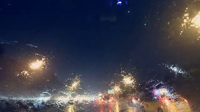 晚上下着大雨在布鲁克林开车视频下载