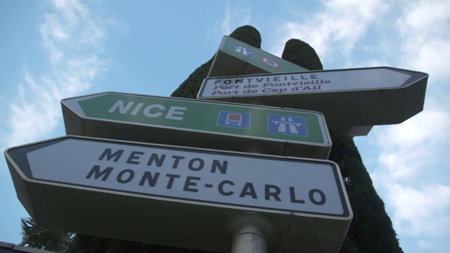 低角度的方向标志在摩纳哥包括尼斯，曼顿，蒙特卡罗和Fontvieille视频下载