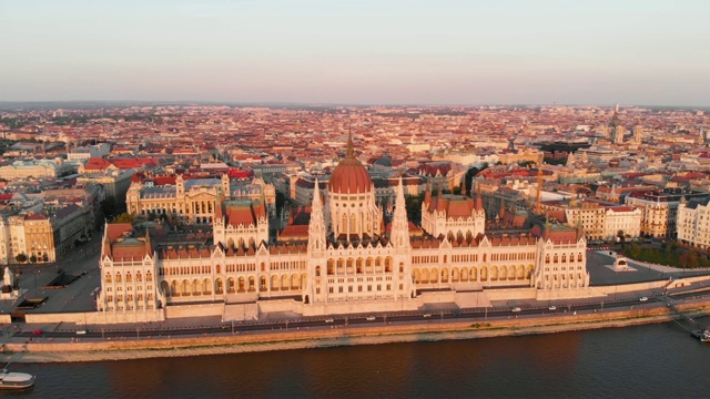 黄金时间匈牙利议会鸟瞰图视频下载