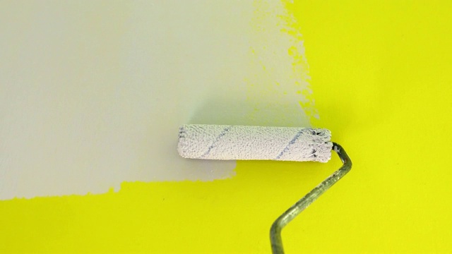 涂漆墙与涂料辊POV视频下载