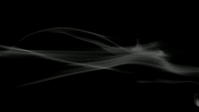 黑色背景上的烟雾效果视频素材