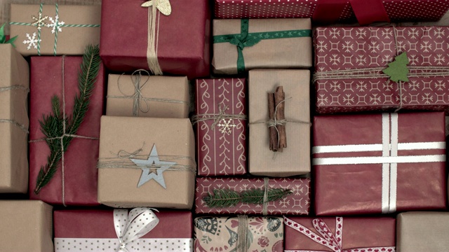 包装圣诞礼物/黛比卡/波兰视频下载