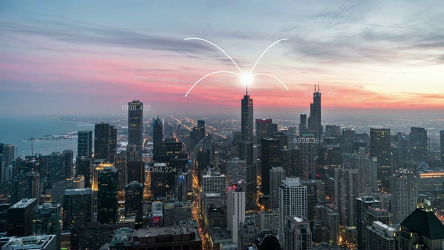 T/L WS鸟瞰图芝加哥天际线和城市通信技术，从黄昏到夜晚视频下载
