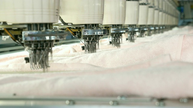 纺织厂的工业刺绣机视频下载